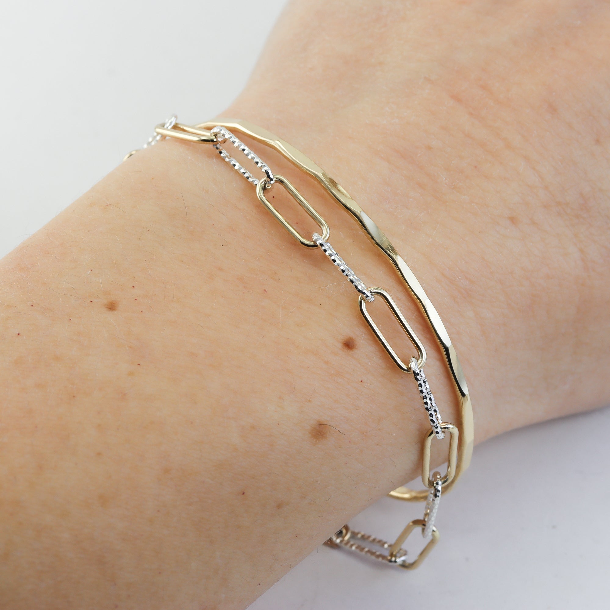 Chunky Paperclip Chain Bracelet in Gold