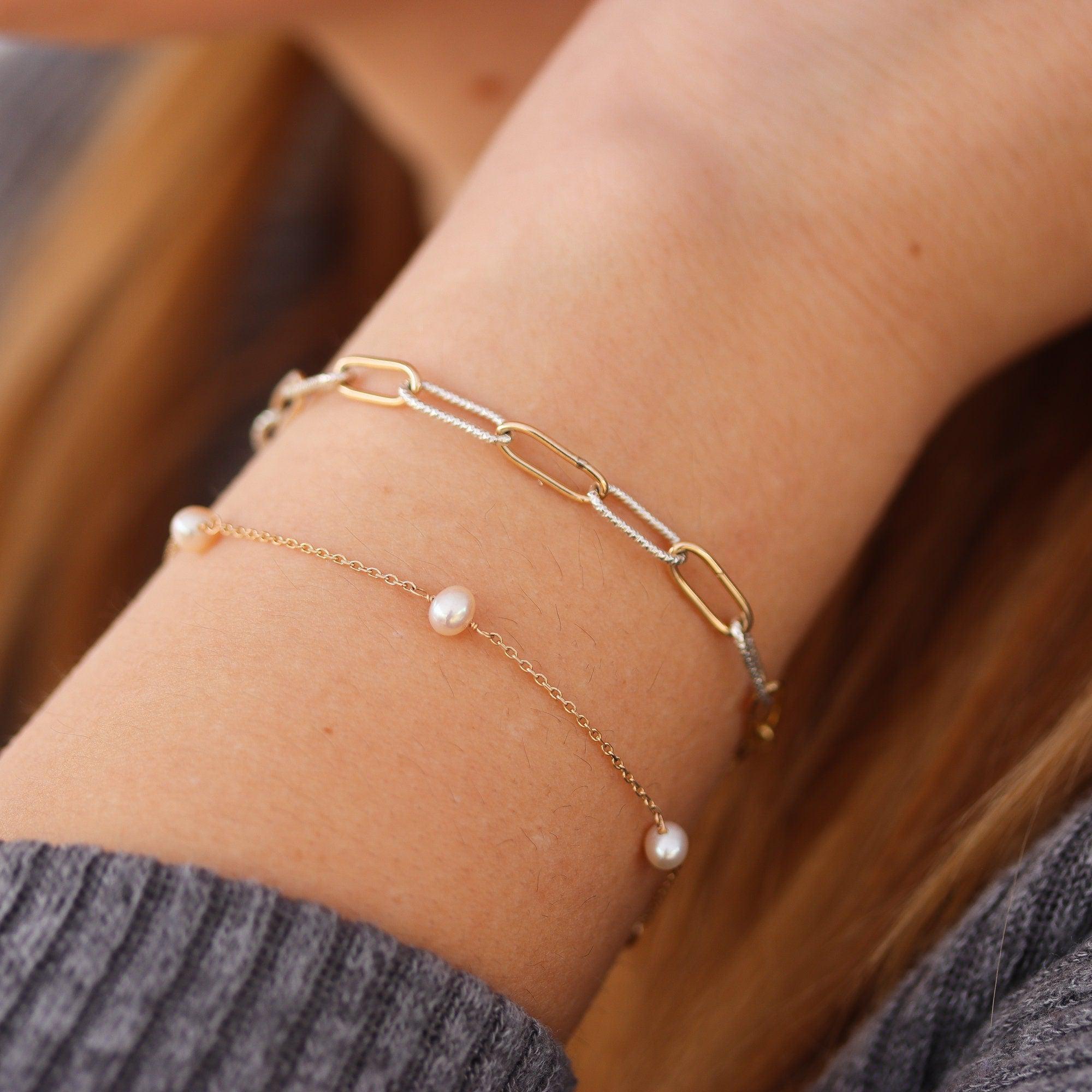 Dainty 14K Pearl Bracelet