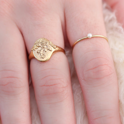 Signet Ring with Roses