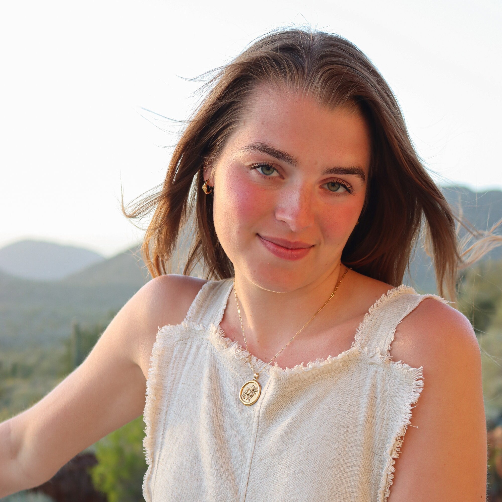 Wax Seal Peony Necklace