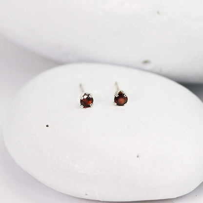 Tiny Red Garnet Stud Earrings